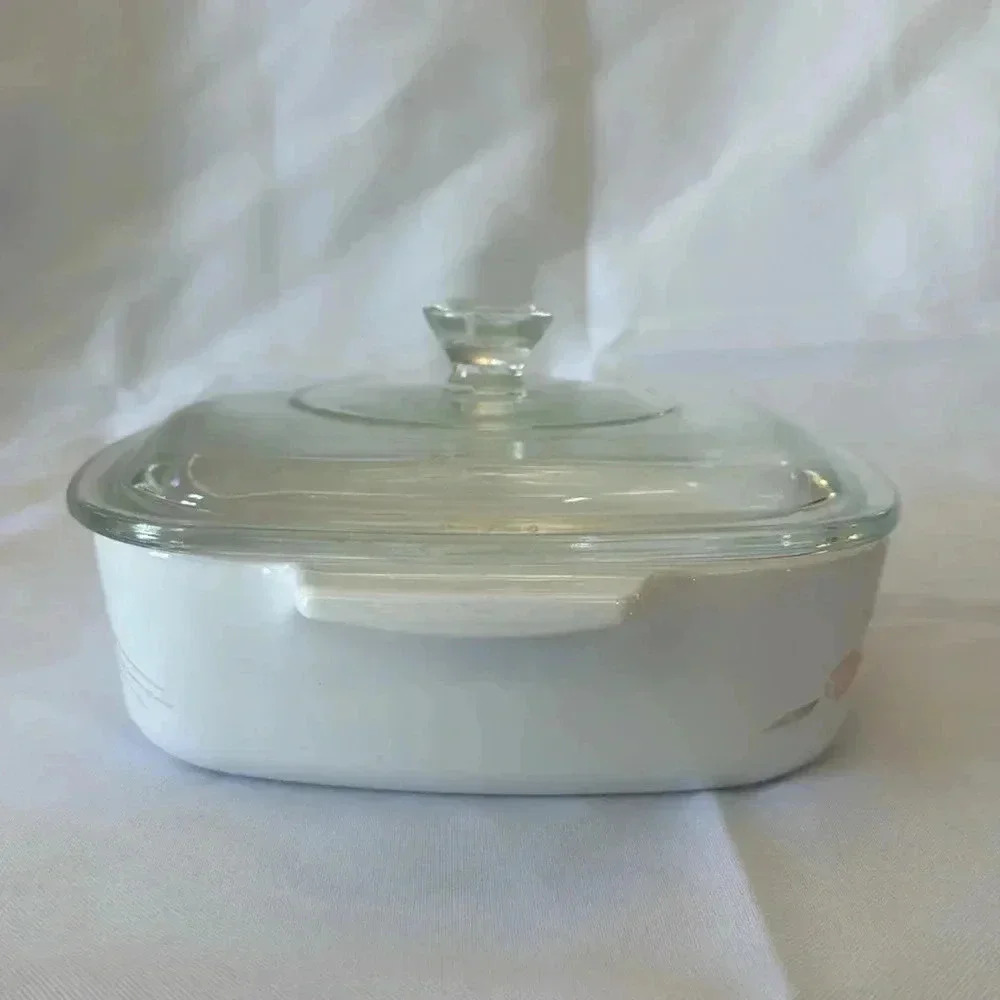 Corningware Peach Floral 1 Liter Casserole A-1-B with Lid P-7-C - Picture 2 of 7